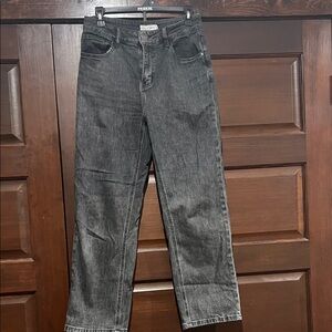 Women's Straight-Leg Jeans in Washed Black